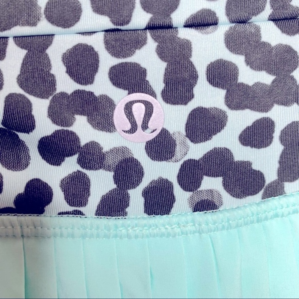 Lululemon Pleat To Street‎ II Teal Blue Spotted Skirt Size 2 - Picture 12 of 13